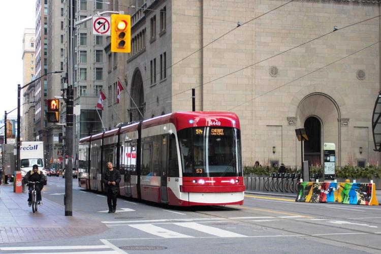 photo of streetcar on King Street