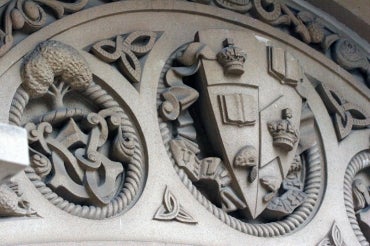 photo of stone crest