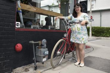 photo of Lissner with her bike