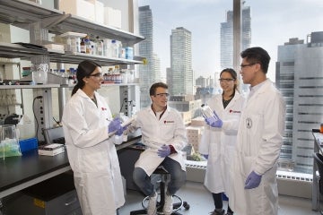 Photo of researches at the TBEP lab